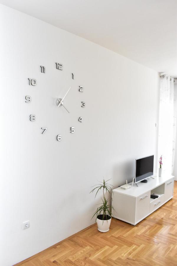 Apartman Dajana เทรบินเย ภายนอก รูปภาพ